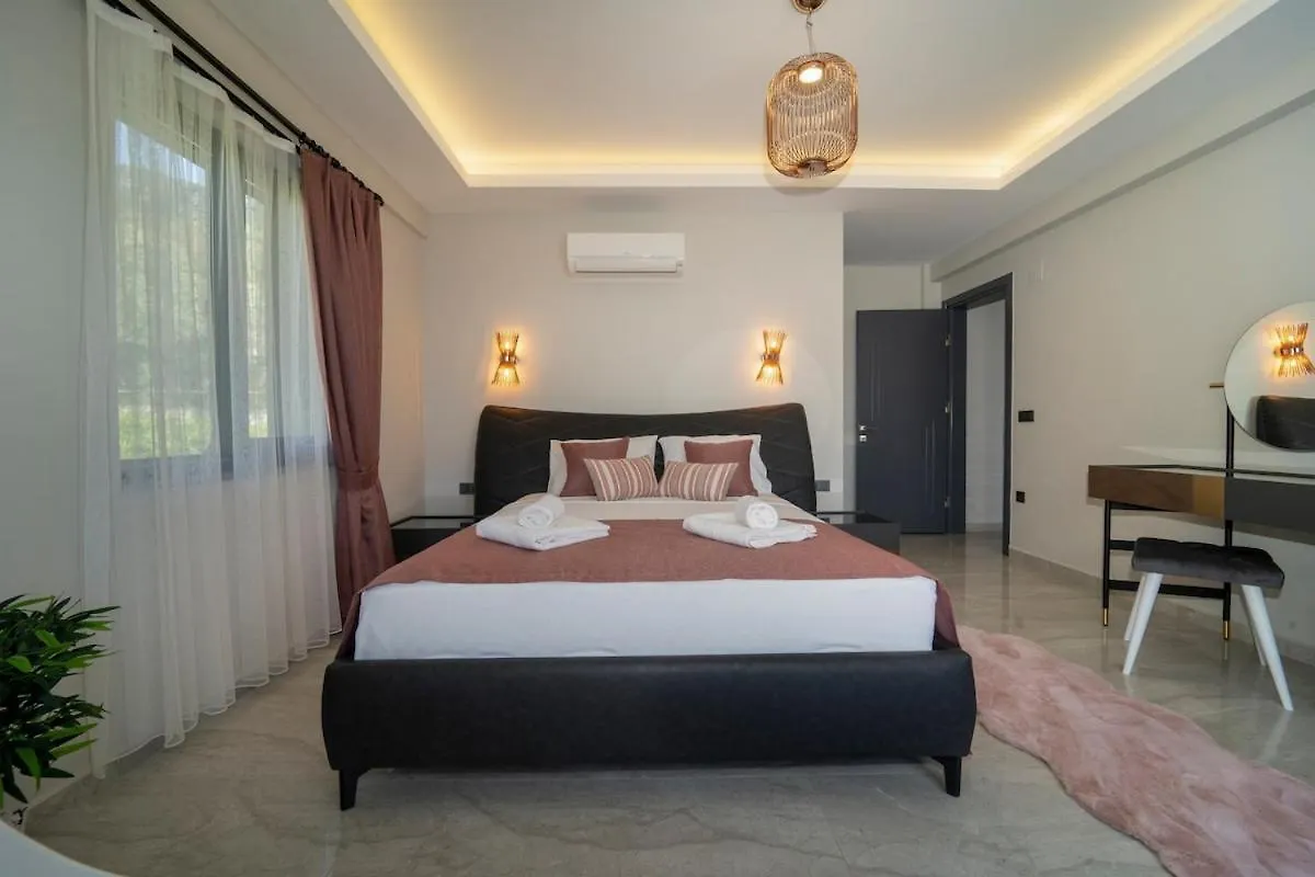 Holiday Villa With Sea View And Heated Pool Villa Mariposa Fethiye