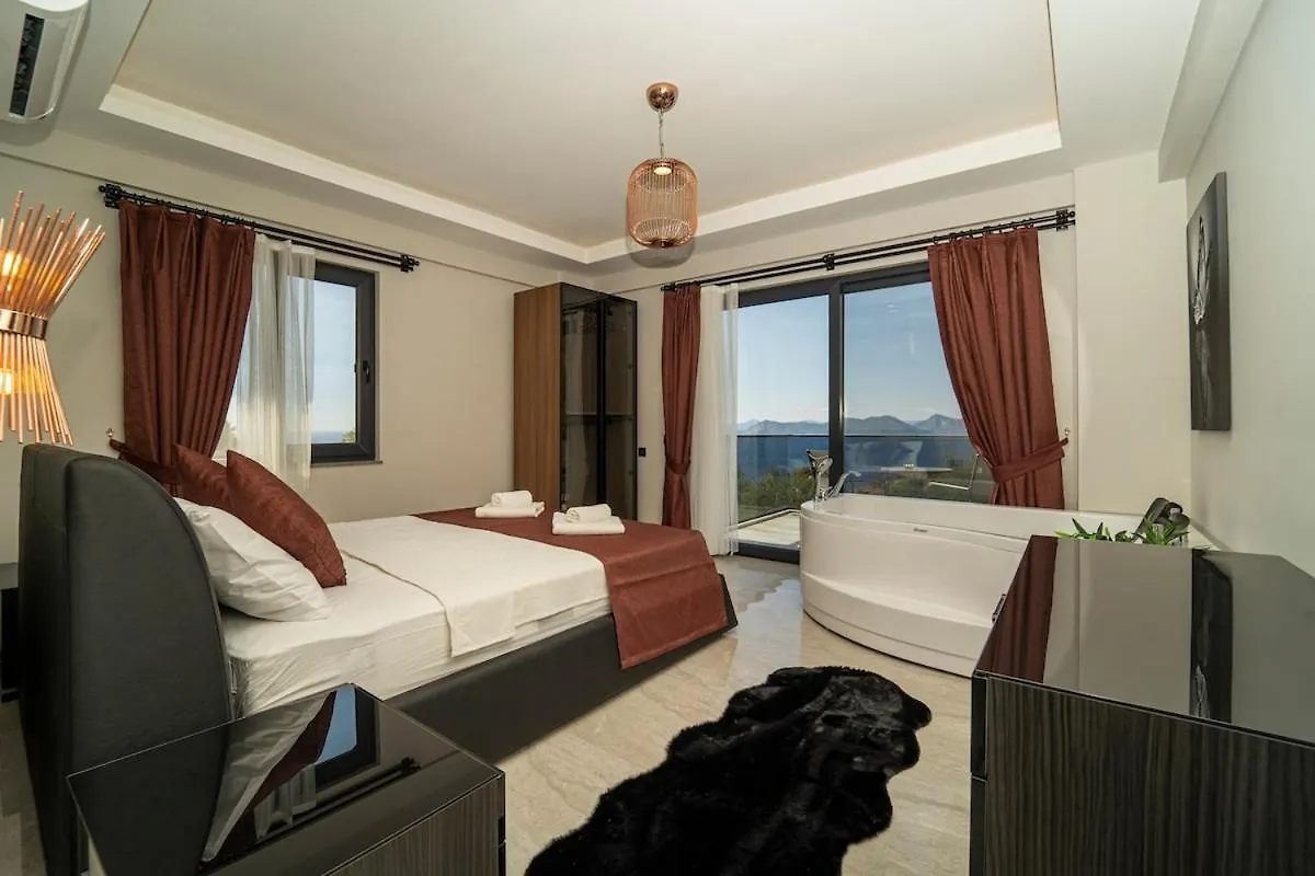 Holiday Villa With Sea View And Heated Pool Villa Mariposa 费特希耶